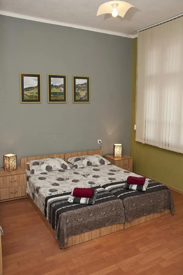 Hostel Mostel Hub Rooms And Apartments ソフィア